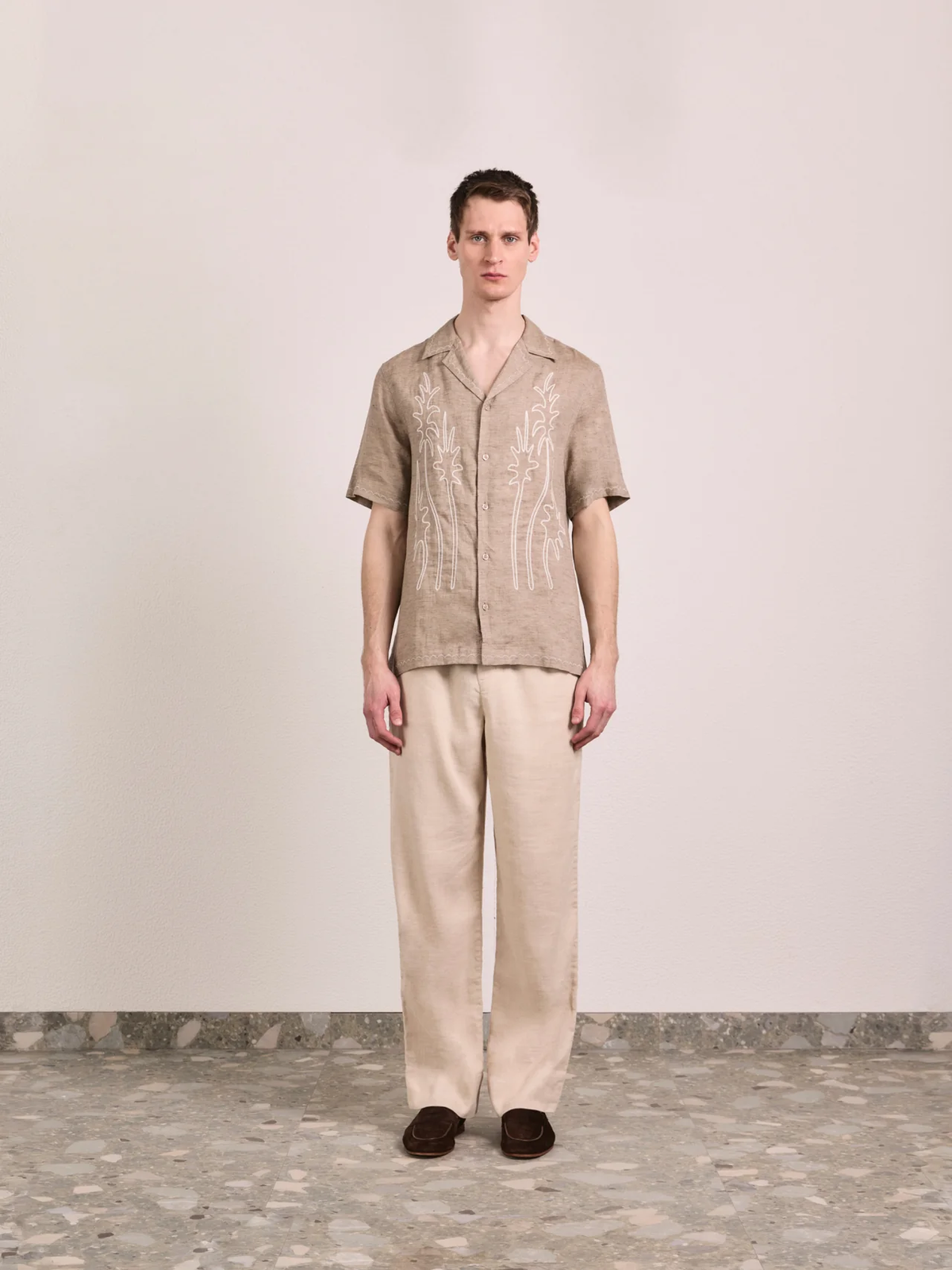 ALVES PALM EMBROIDERED LINEN SHIRT - PALM GREEN