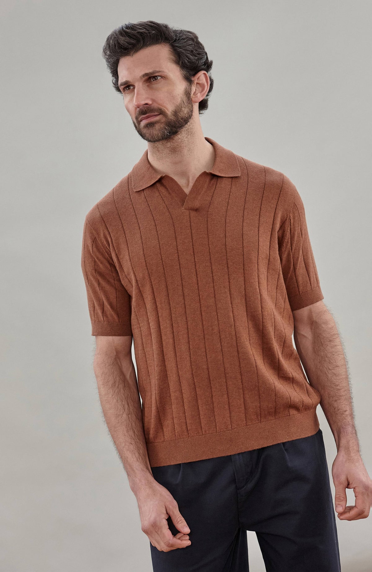 Mens Ultra Fine Cotton Knit Buttonless Polo - Russet