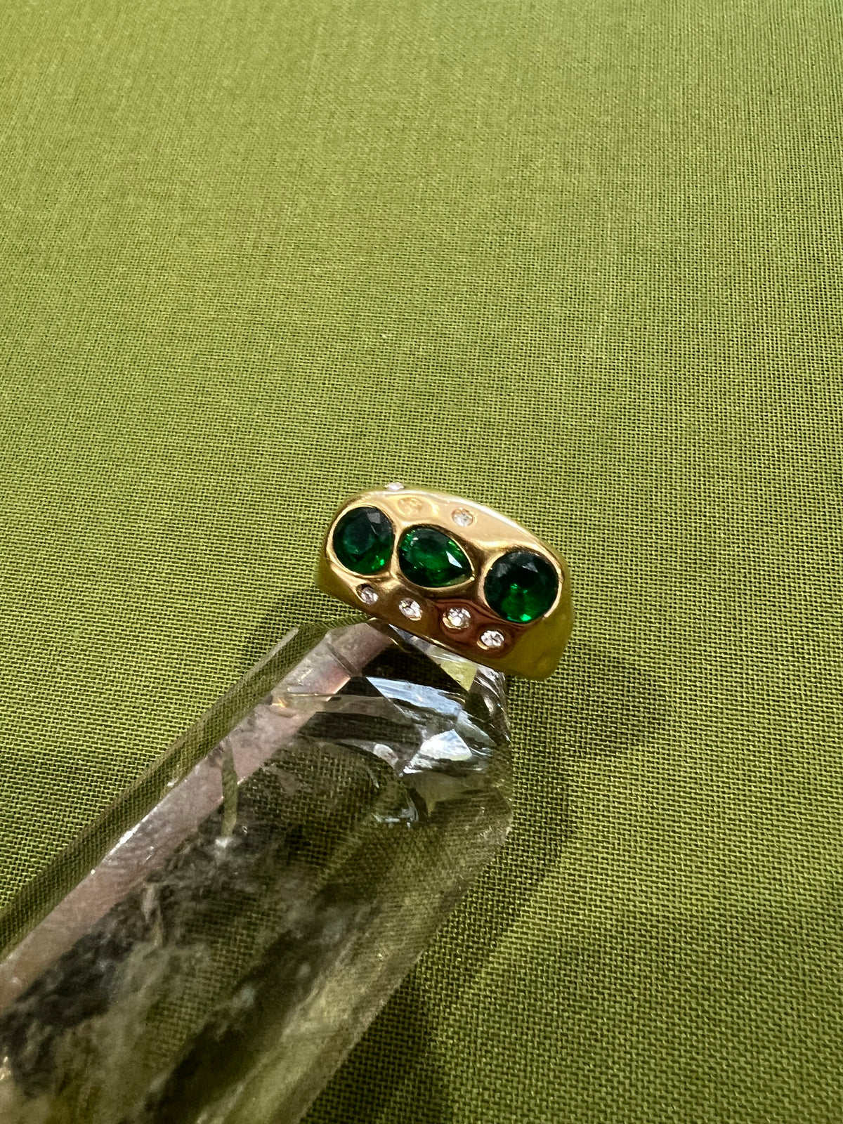 The Nysa Ring