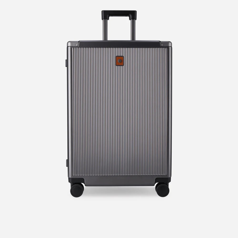 Medium Check-In 67cm (70 L)
