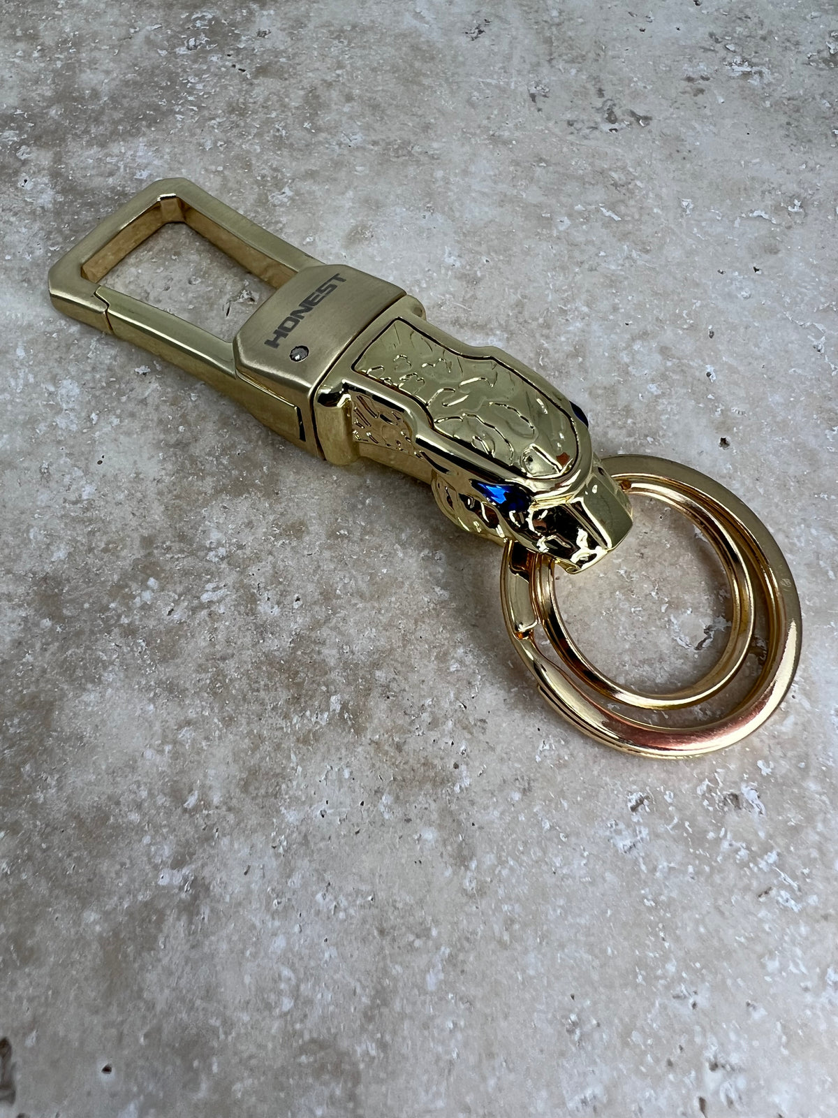 The Luxuriante Keyring