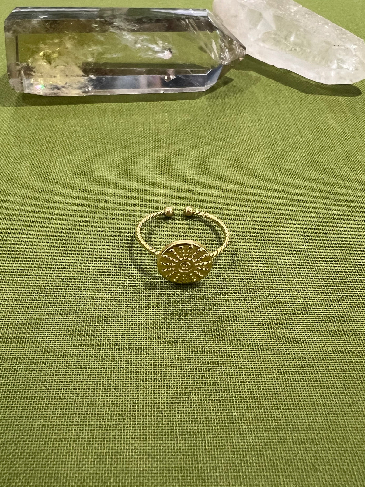 The Eos Ring