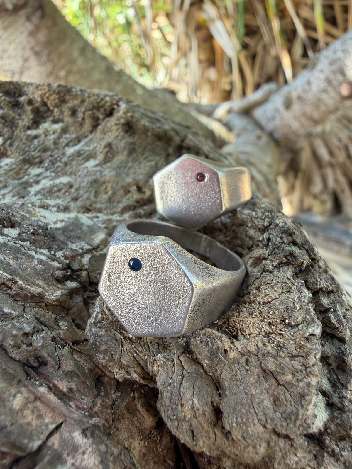 Turret Signet - Sapphire