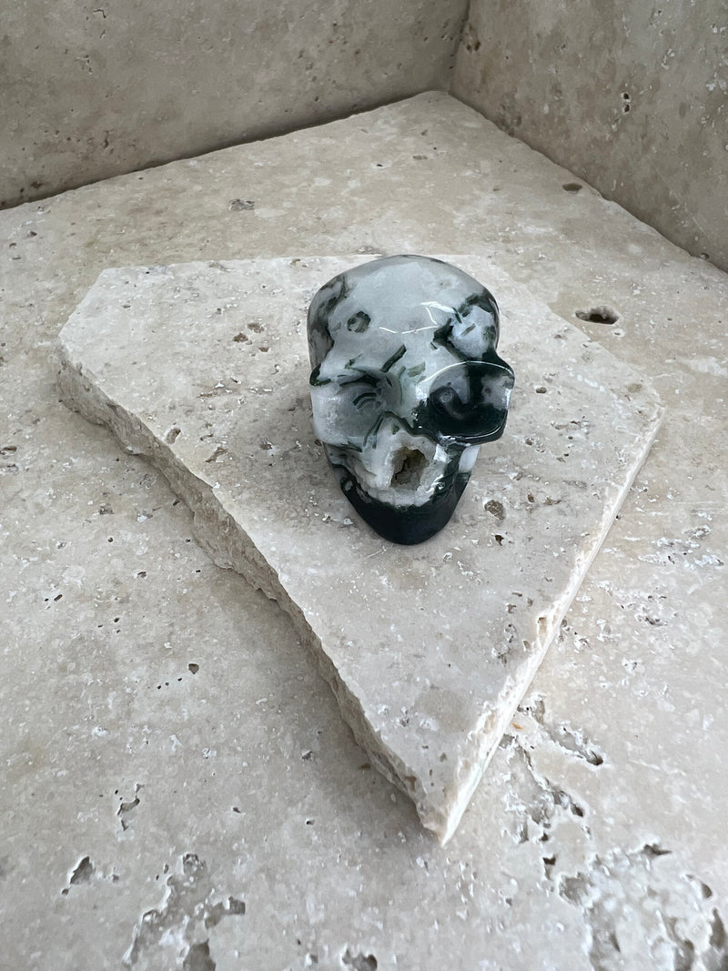 Crystal Skull - Agate