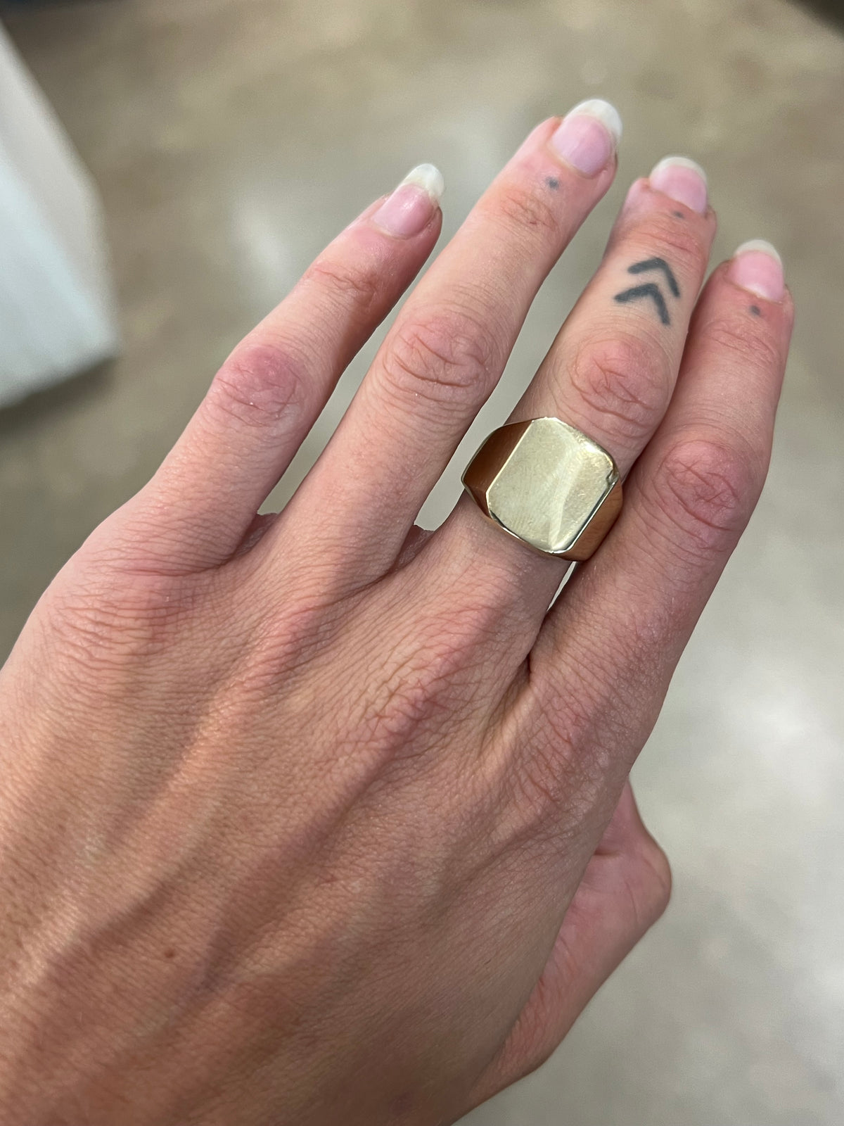 Julius Signet Ring