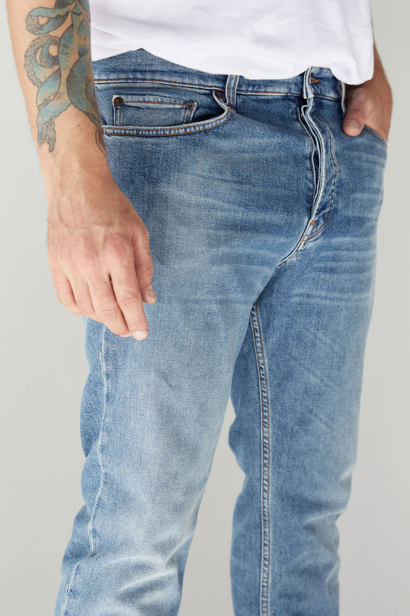 Slim Denim - Light blue