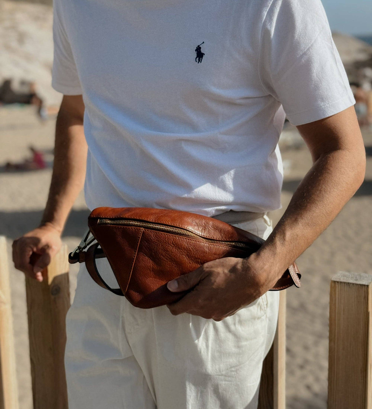 Leather Cross-body bag - Saddle Tan