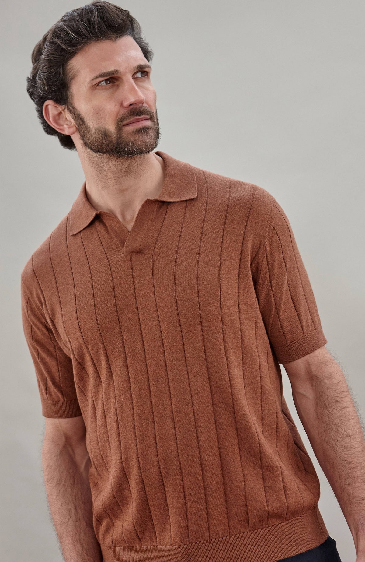 Mens Ultra Fine Cotton Knit Buttonless Polo - Russet