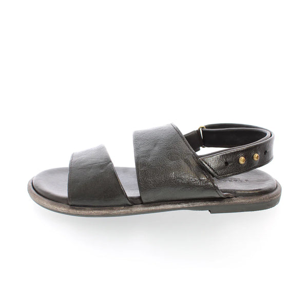The Rico Sandal - Washed Black