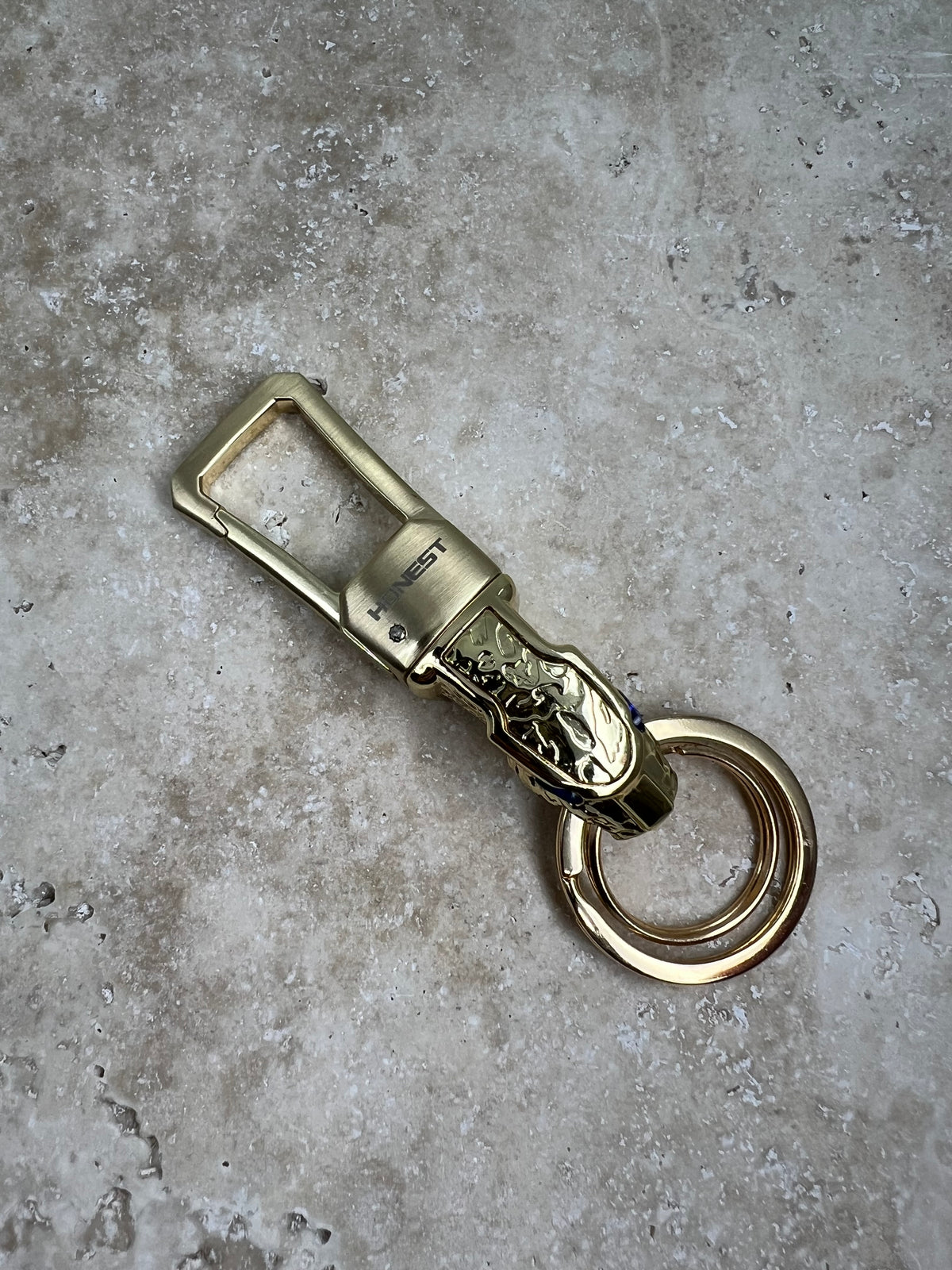 The Luxuriante Keyring