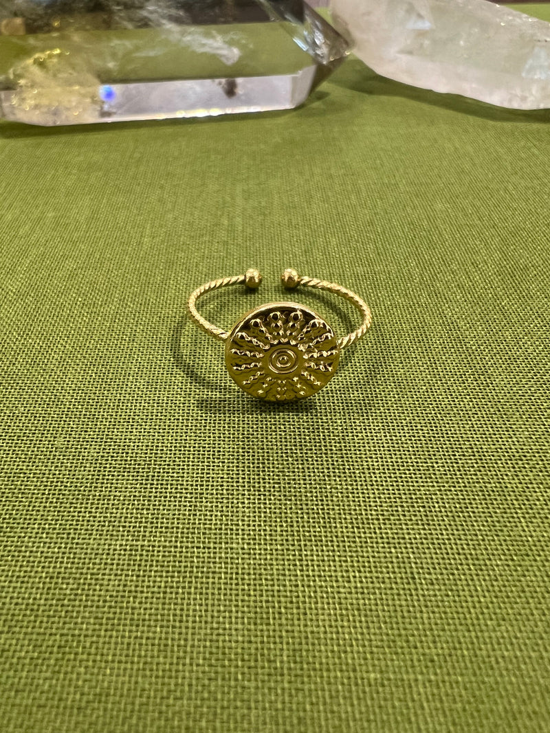 The Eos Ring
