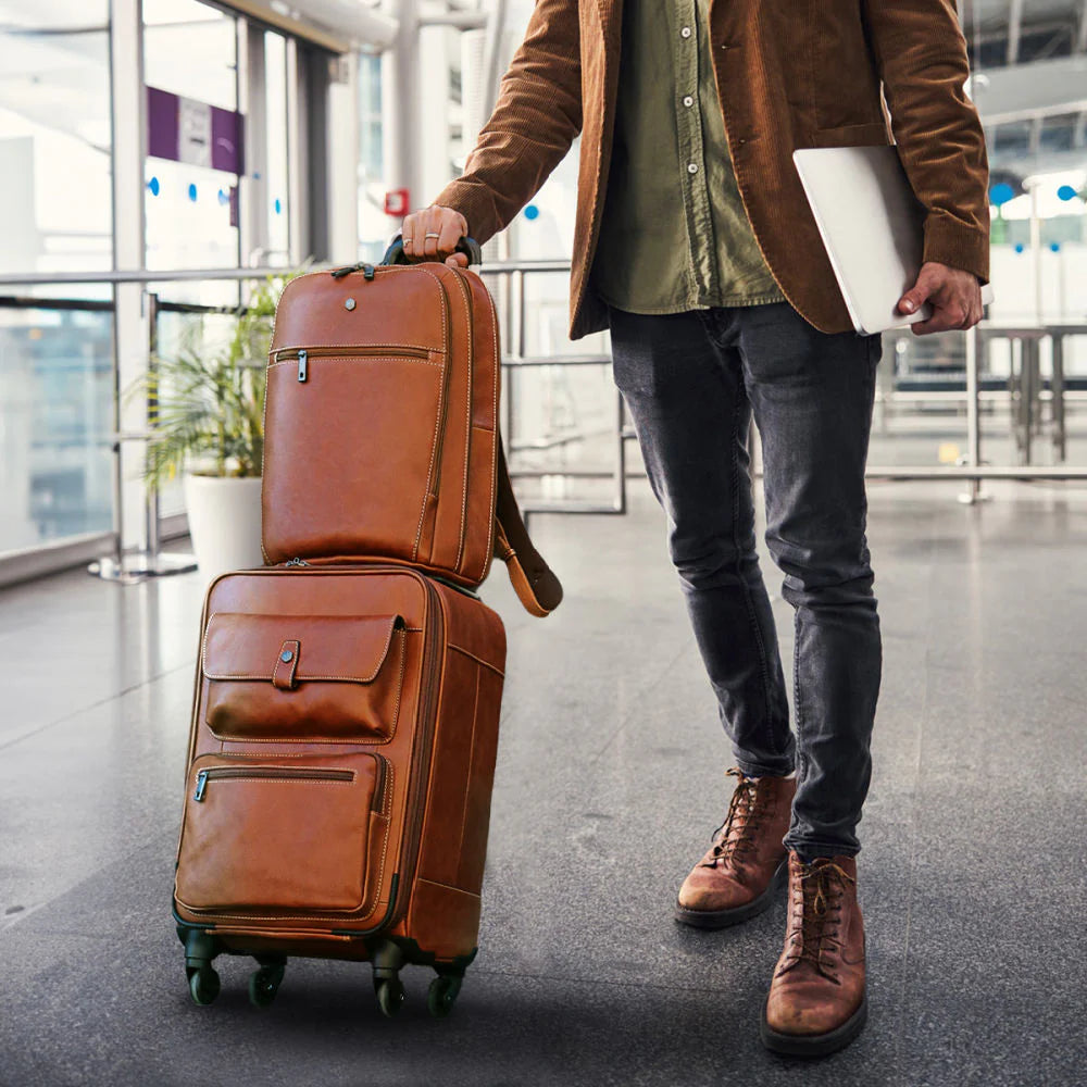 LEATHER CARRY-ON - COLT