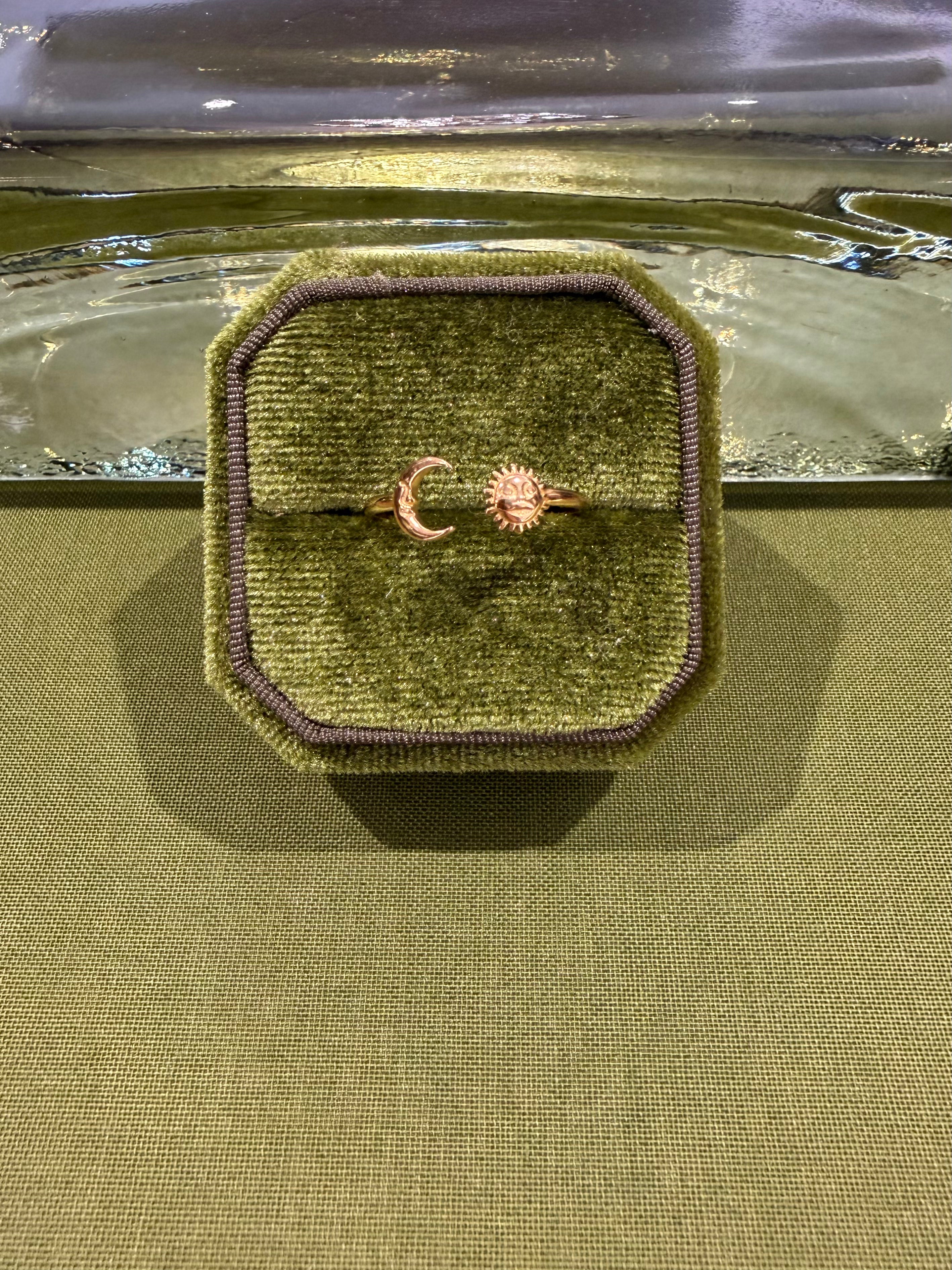 The Selene Ring