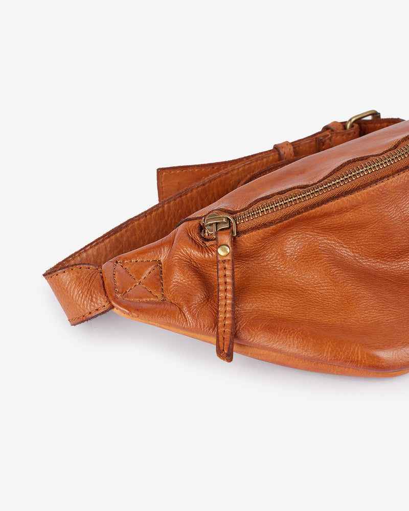 Cali Sling Bag - Saddle Tan